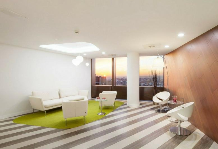 Executive office to let in Madrid