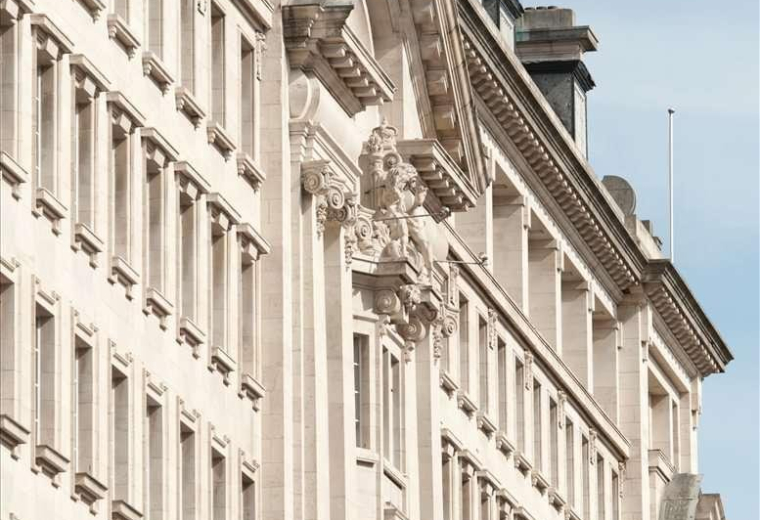 Serviced office centre to hire in Manchester