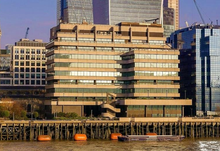 Exterior view of the tiered concrete and glass facade of St Magnus House, 3 Lower Thames Street.