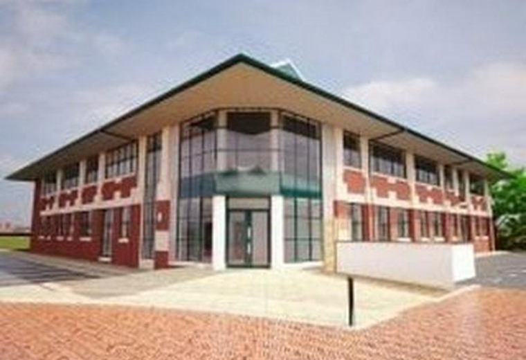 Serviced offices to lease in Warrington