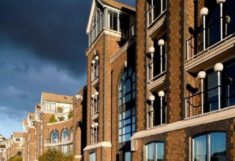 Serviced office in London