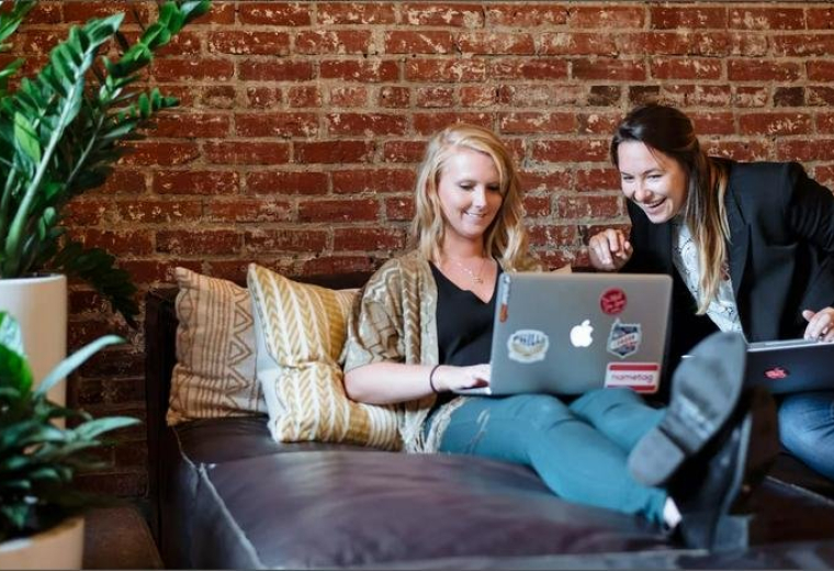 Tower Bridge, 1 St. Katharine Docks, Central London, E1W, UK