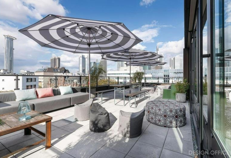 Offices at Wiesenhüttenplatz 25