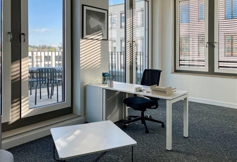 Ostendstrasse 115, Nuremberg, Neu Isenburg, Hessen