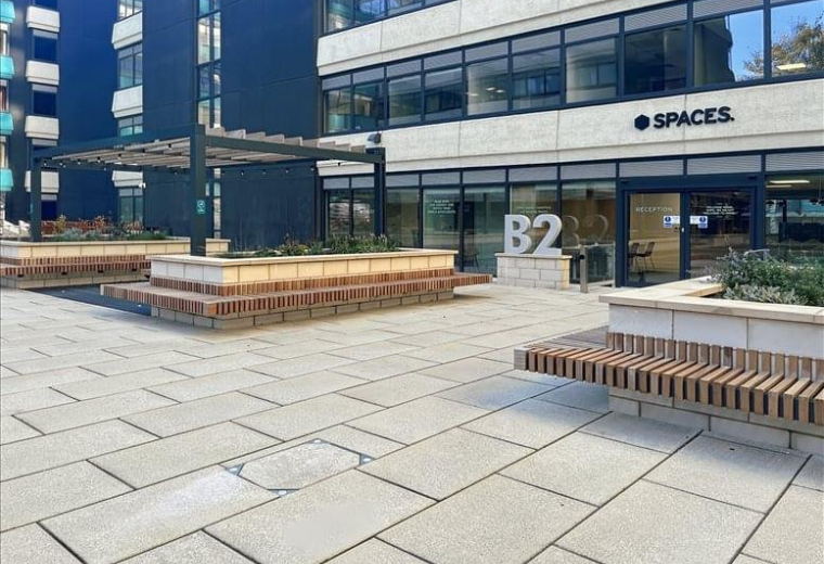 Exterior image of Pennine 5 Tenter Street, Block 2