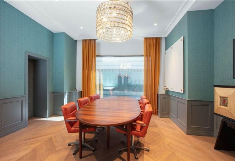 Place de la Fusterie 12, Geneva