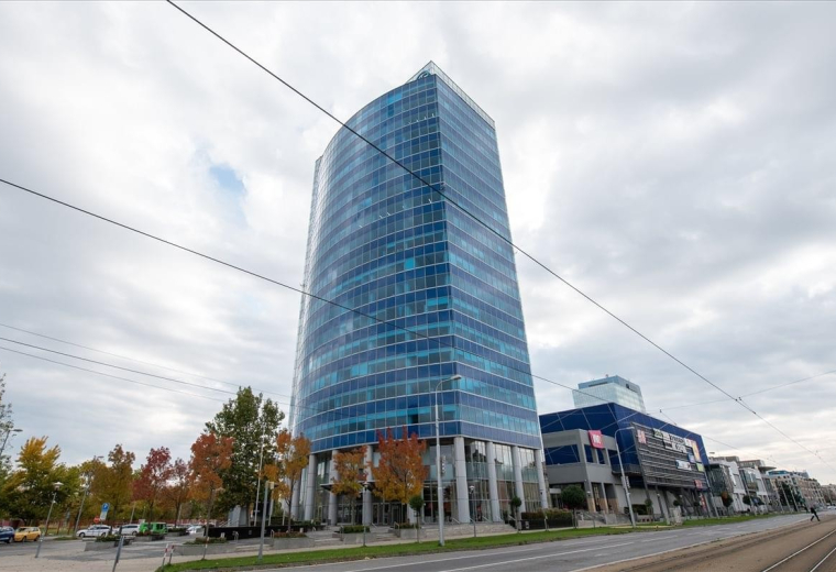Polus Towers, Vajnorska 100/B, Bratislava