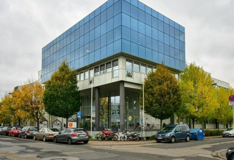 Röntgenstraße 7-9, Frankfurt, Hessen