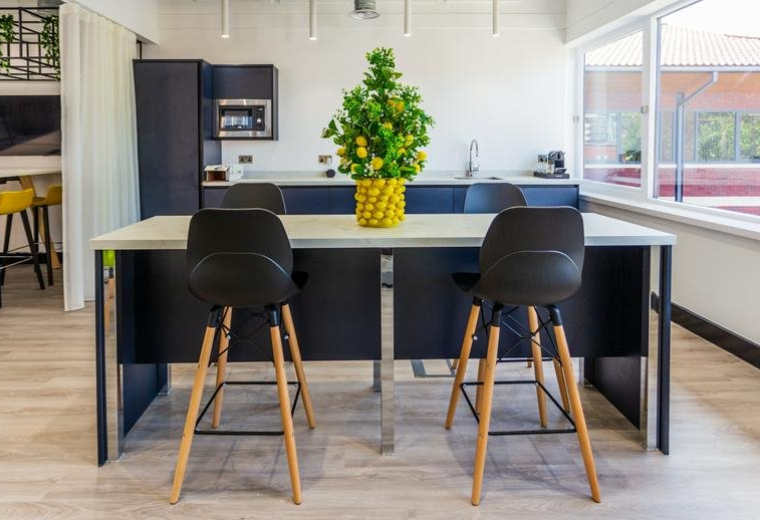 The Place, Bridge Avenue