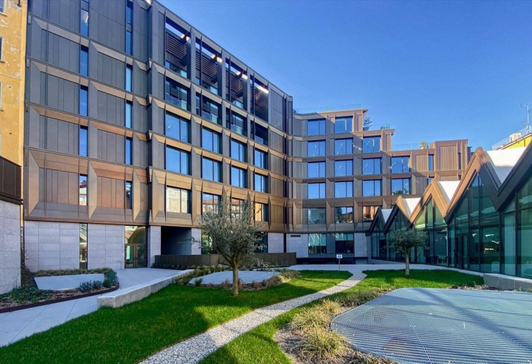 Via Francesco Melzi d’Eril, 34, Via Francesco Londonio, Milan