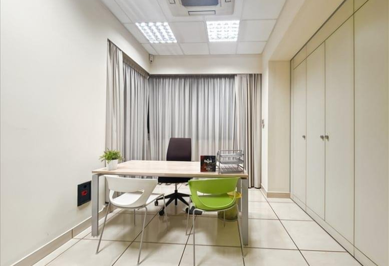 Via Giulio Pastore n. 24, Salerno