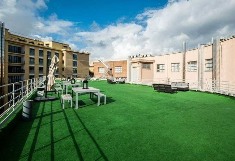 Via Giuseppe Andreoli 9, Rome