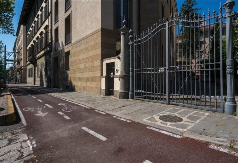 Viale Giacomo Matteotti 15, Florence