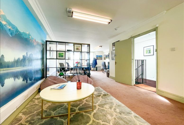 Executive office - London