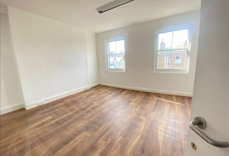 Camden High Street, Central London, NW1