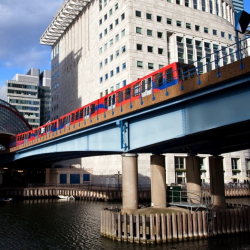 /images/uploads/profiles/__alt/Canary-Wharf-DLR.jpg