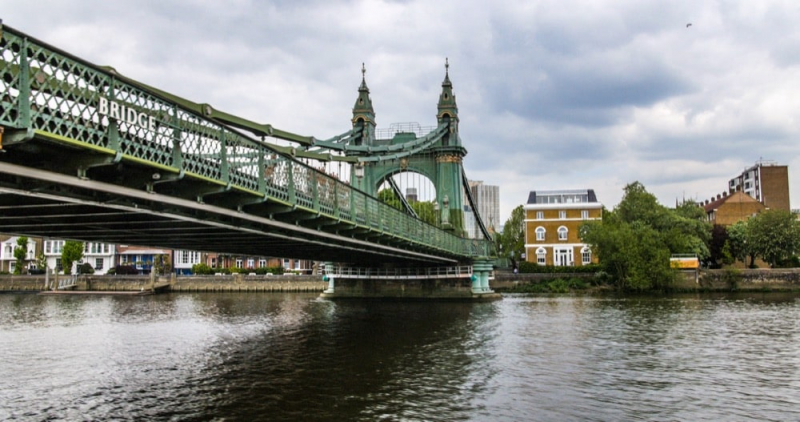 Hammersmith Bridge