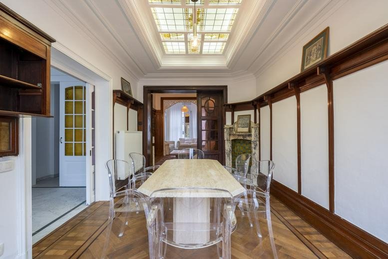 Antwerp executive office centre