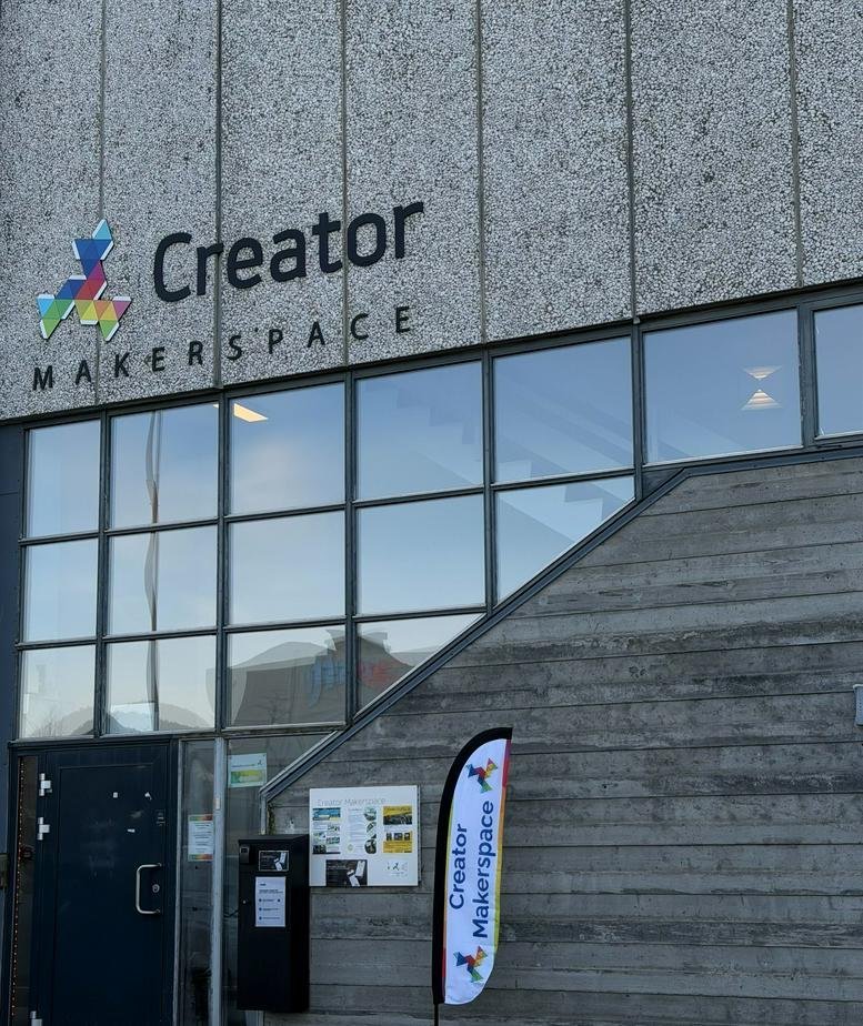 Exterior entrance of the Creator Makerspace building at 9, Lagerveien.