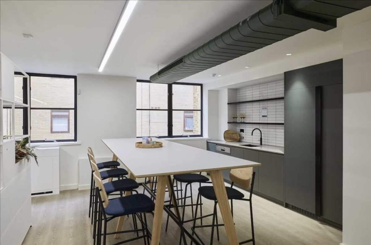 Exterior view of the red brick corner building at 20 Queen Elizabeth Street, Goat Yard.