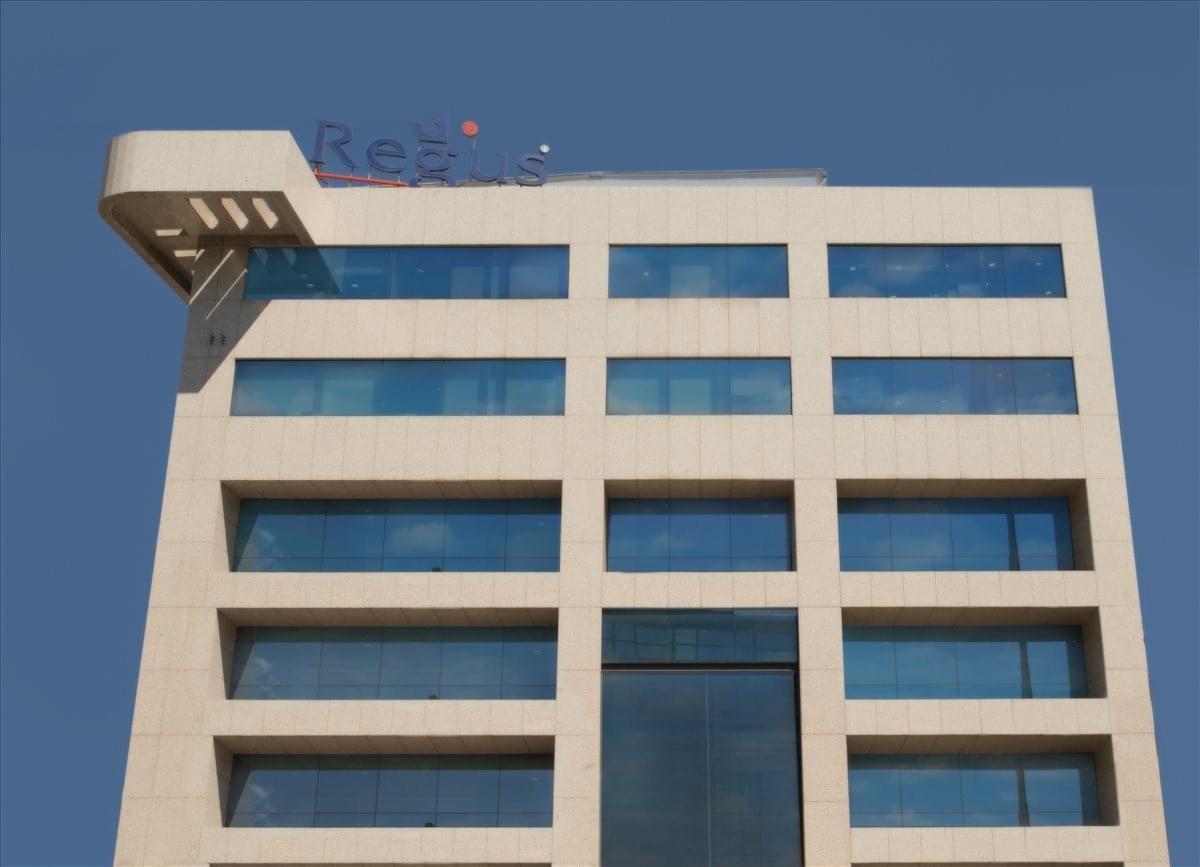 Exterior view of the multi-story office building at 166A Kifissias Avenue.