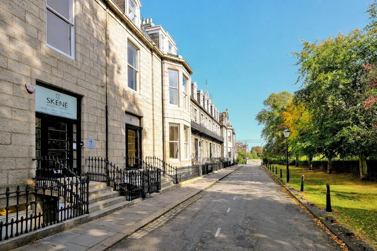 Exterior view of the historic stone townhouse at 7 Queens Gardens, Aberdeen, Scotland.
