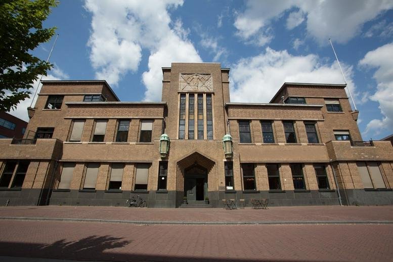 Exterior view of the historic brick building at Ceresstraat 13, Breda.