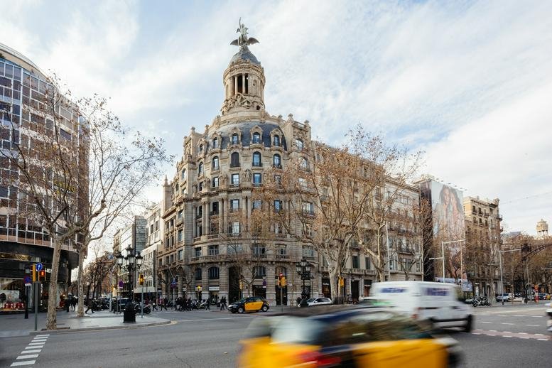 Exterior view of the historic architecture at Paseo de Gracia 21, 1st Floor, City Centre, Barcelona, Spain.