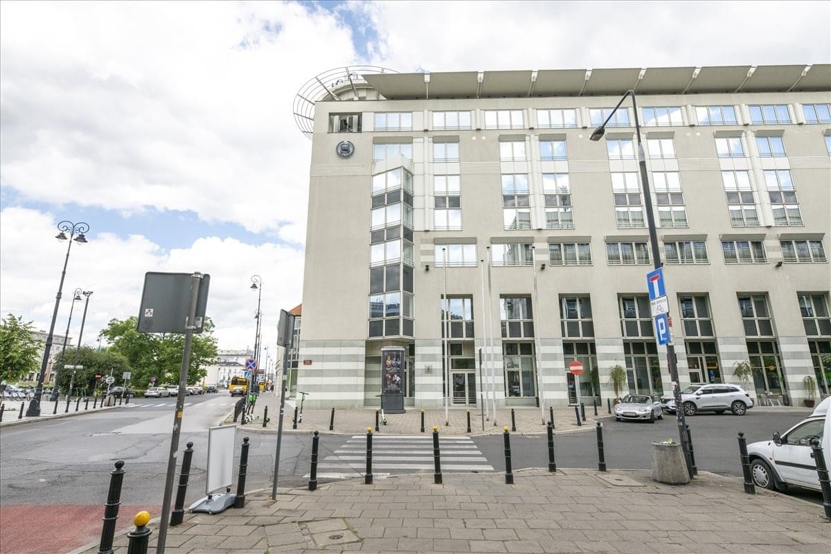 Exterior view of the light-colored stone facade of Sheraton Plaza, ul. Prusa 2, Warsaw, Poland.