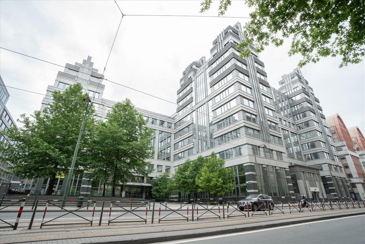 Exterior view of the multi-story facade of South Center Titanium, Marcel Broodthaers Square 8.