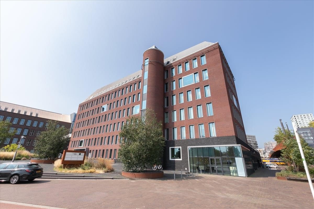Exterior view of the brick facade building at Willemsplein 2-4.