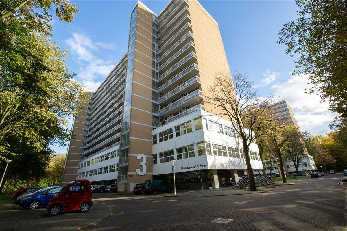 Exterior view of the high-rise office building at Weerdestein 97, Amsterdam.