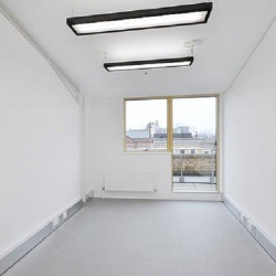 Serviced office to lease in London