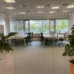 Executive office centre in Puteaux