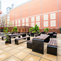 Office accommodations to rent in Manchester