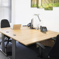 Serviced office to lease in Chislehurst