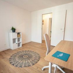 Serviced office centre in Orry-la-Ville