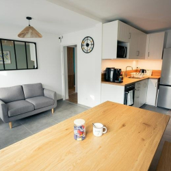 Orry-la-Ville office space