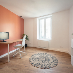 Offices at 1, Place de l'Abbé Clin