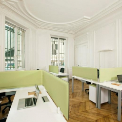1 Rue de Stockholm office spaces