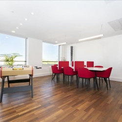 1 Rue Georges Stephenson, 78180 Montigny-le-Bretonneux