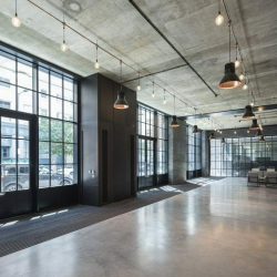 Executive office to let in London