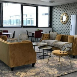 Interior of 10-12 Avenue des Satellites, Immeuble Pégase