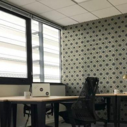 Offices at 10-12 Avenue des Satellites, Immeuble Pégase