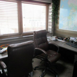 Office suites in central Skelmersdale