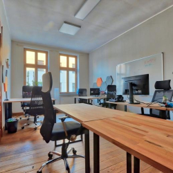 Exterior image of 10, Czysta, 5