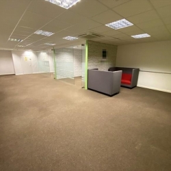 Serviced office to lease in Plymouth