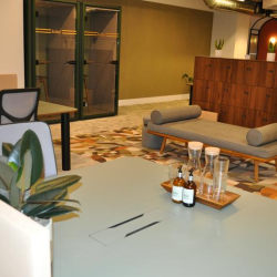 100 Barbirolli Square, Level 00 and 01