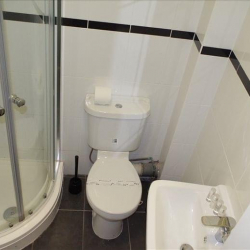 Serviced offices to let in London