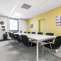 Office accomodations to let in Rueil-Malmaison